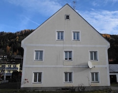 Khách sạn Haus Peter (Murau, Áo)