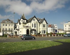 Khách sạn Villa Esplanade (Scarborough, Vương quốc Anh)