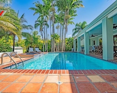 Cijela kuća/apartman Tropical Oasis Estate In Miami ! (Miami, Sjedinjene Američke Države)