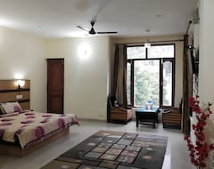 Hotel EcoNest (Dharamsala, India)