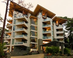 Hotel Grand Sierra Pines (Baguio, Filipini)