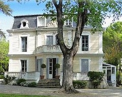 Hotel Logis - Villa la Castellane (Gréoux-les-Bains, Frankrig)
