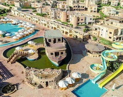 Khách sạn Green Leaves Aqua Park Beach Resort North Coast (El Alamein, Ai Cập)