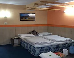 Hotel Satkaar (Shimla, India)
