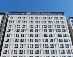 Khách sạn Bridge Residence Hotel (Seogwipo, Hàn Quốc)