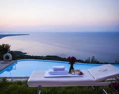 Khách sạn Dohos Hotel Experience (Stomio, Hy Lạp)