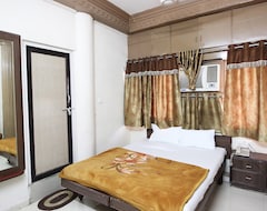 Khách sạn Maninagar Residency (Ahmedabad, Ấn Độ)