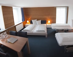 Khách sạn Hotel Bellevue (Flims Dorf, Thụy Sỹ)