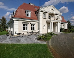 Otel ECO Nieborów (Nieborów, Polonya)