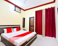 Hotel Oyo 40306 White House (Jalandhar, Indien)