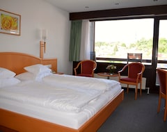 Hotel Sonne (Talheim, Germany)