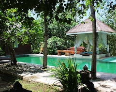 Khách sạn Easy Surf Dacha (Canggu, Indonesia)