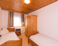 Hotelli Apartment Penthouse - Apartment House Roland (Strobl, Itävalta)