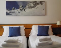 Khách sạn Albergo Delle Alpi (Belluno, Ý)