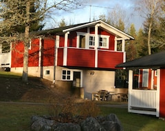 Otel Bergakungen Stugby (Osby, İsveç)