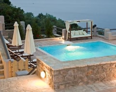 Lejlighedshotel Apelon Tiritas Villas (Leonidio, Grækenland)