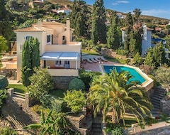 Toàn bộ căn nhà/căn hộ Hortensia Villa With Marvelous Multi-Level Garden (Andros - Chora, Hy Lạp)