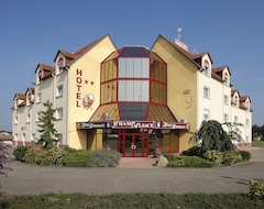Hotel Champ'Alsace Aérodrome (Haguenau, France)
