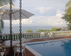 Hele huset/lejligheden Special Deal! One Week For $1500! (Carrillos, Costa Rica)