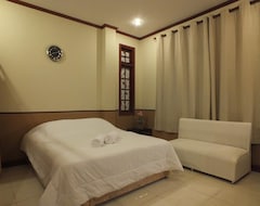Hotel Avalon Residence (Vientián, Laos)
