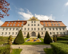 Hotel Schloss Lautrach (Lautrach, Deutschland)