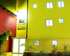 Khách sạn Pulse Rooms At Trafalgar (Kingston, Jamaica)