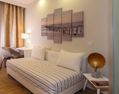 Khách sạn Poseidon Resort Hotel (Neos Marmaras, Hy Lạp)