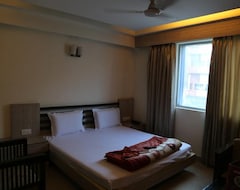 Khách sạn OYO 512 Hotel Aman Inn (Delhi, Ấn Độ)