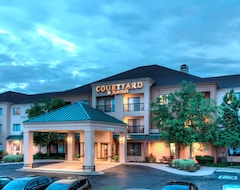 Khách sạn Courtyard By Marriott Wichita East (Wichita, Hoa Kỳ)