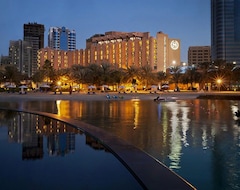 فندق ومنتجع شيراتون أبوظبي (أبو ظبي, الإمارات العربية المتحدة)