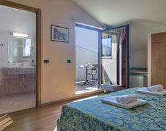 Khách sạn Hotel Postumia (Villafranca di Verona, Ý)