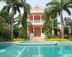Hotelli Hotel Casa Cornelia (Cotonou, Benin)