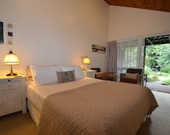 Hotel Wairua Lodge - Rainforest River Retreat (Kaimarama, Nueva Zelanda)