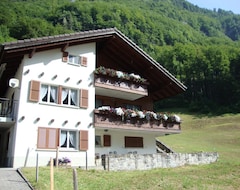 Hotelli Fewo Rophaienblick (Isenthal, Sveitsi)