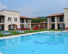 Aparthotel Residence Corte Delle Rose (Garda, Italia)