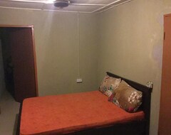 Hotel Legendary Inn & Lounge (Lagos, Nigerija)