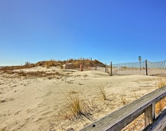 Toàn bộ căn nhà/căn hộ Updated Cape Charles Home - 2.5 Miles From Beach! (Cape Charles, Hoa Kỳ)
