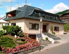 Khách sạn Gästehaus Heidi - Kerner (Kröv, Đức)
