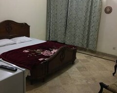 Hotel Rashk E Qamar (Abbottābad, Pakistan)