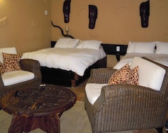 Hotel Mount Etjo Safari Lodge (Twyfelfontein, Namibia)