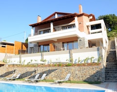 Hotel Αlissachne Suites (Limnionas, Greece)