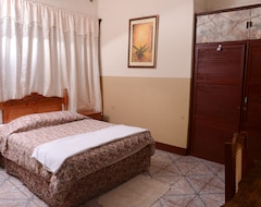 Khách sạn Hotel El Raizon (Managua, Nicaragua)
