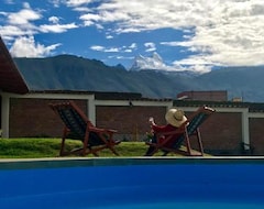 Hotel Los Alamos (Caraz, Peru)