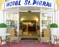 Hotel St. Pierre (Rimini, Italien)