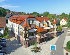 Hotelli Hotel & Restaurant Rebstock (Baden-Baden, Saksa)