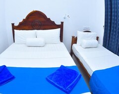 Otel Nebula Residence (Negombo, Sirilanka)