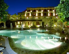 Hotel Tritone (Lipari, Italy)