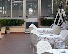 Khách sạn JH Pupa (Riccione, Ý)