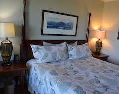 Hotel Ocean View 4th Floor Deluxe Suite, 4-star Beachfront Luxury Resort (Lihue, USA)