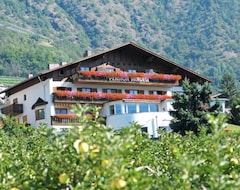 Hotel Pension Apartments Pardell (Kastelbell-Tschars, Italy)